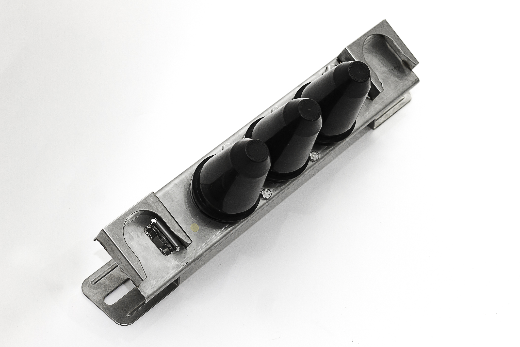 Speaker 3